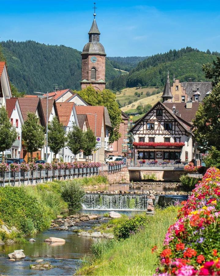 Hotel Restaurant Rebstock Oppenau Kültér fotó