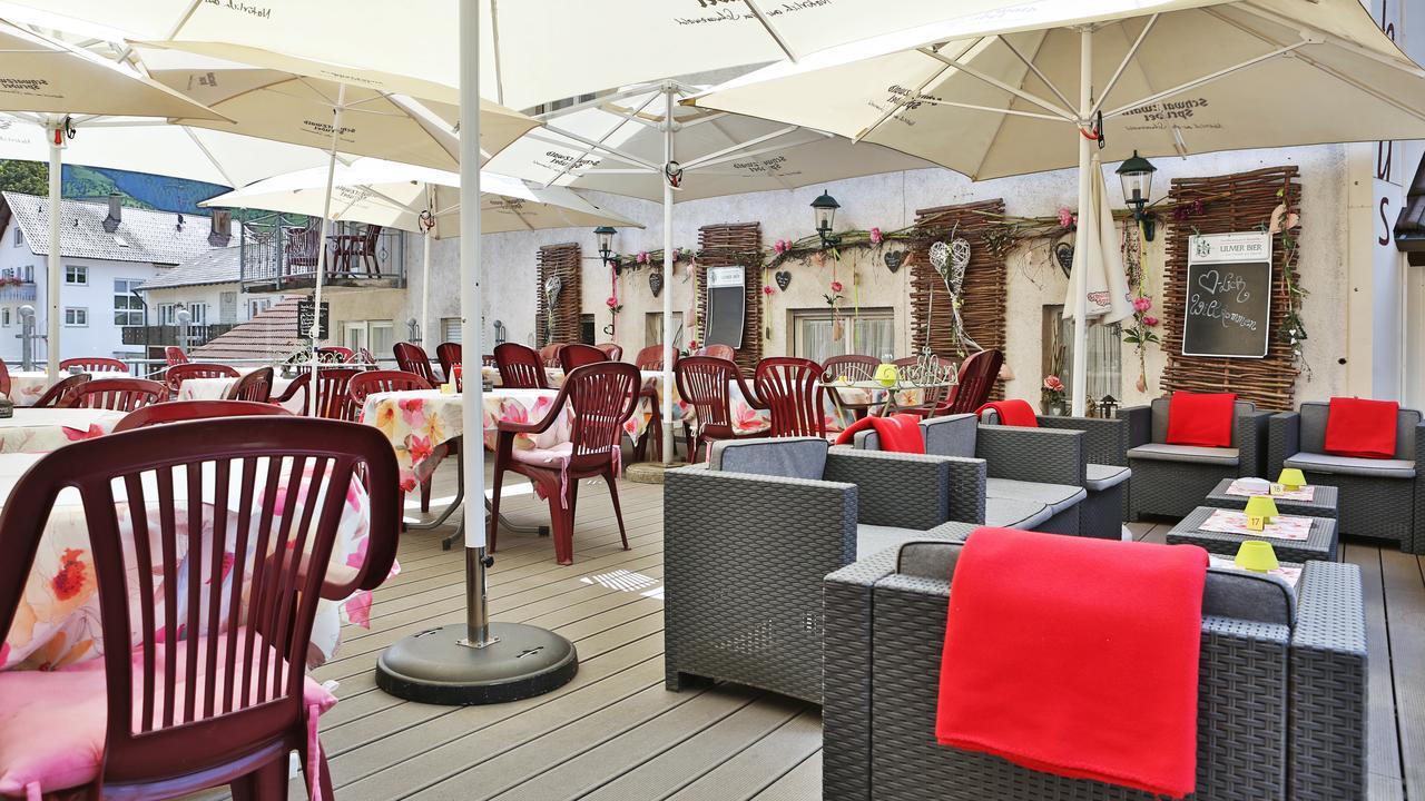 Hotel Restaurant Rebstock Oppenau Kültér fotó